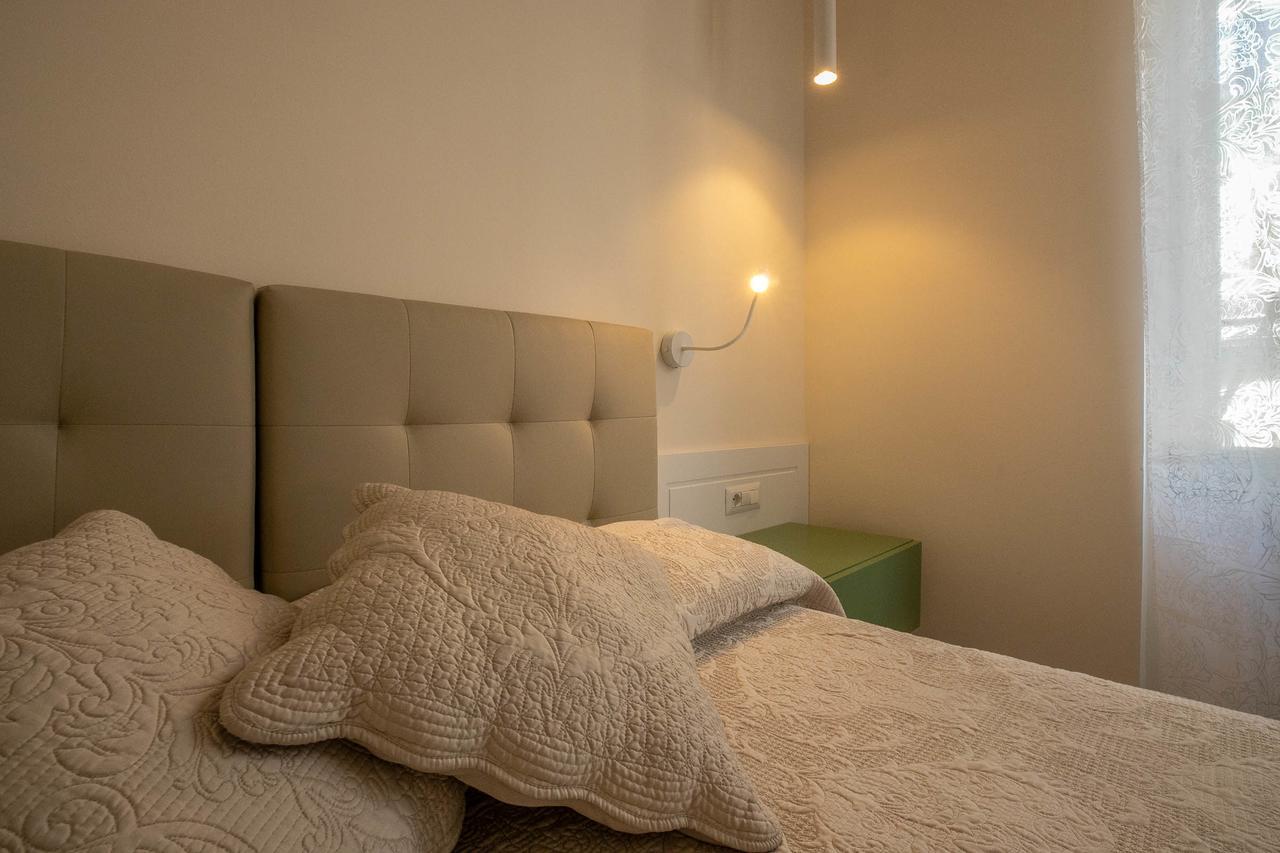 Residenza Eleonora Bed & Breakfast Salerno Ngoại thất bức ảnh