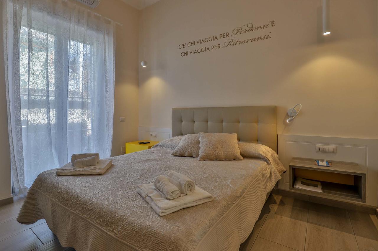 Residenza Eleonora Bed & Breakfast Salerno Ngoại thất bức ảnh