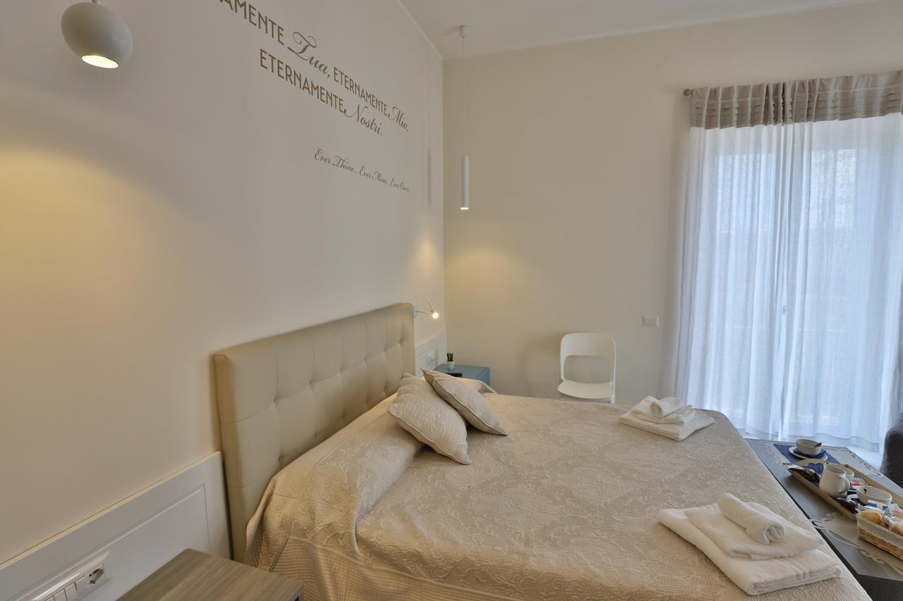 Residenza Eleonora Bed & Breakfast Salerno Ngoại thất bức ảnh