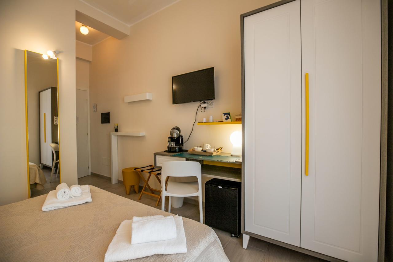 Residenza Eleonora Bed & Breakfast Salerno Ngoại thất bức ảnh